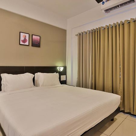 트리반드룸 Ivy Residency B&B 외부 사진